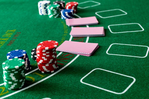 istana189 platform interface showing slot games, live dealer tables, and sportsbook sections